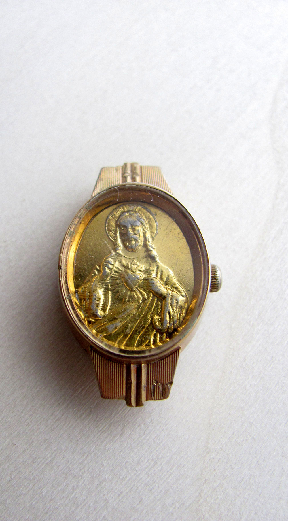 <p>2008-2010<br />
Untitled religious wearables</p>