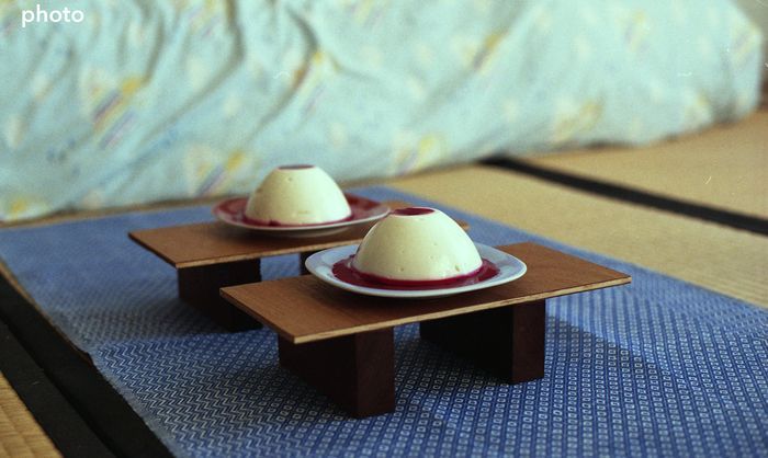 <p>2014<br />
Geta Sandals / Serving Trays</p>