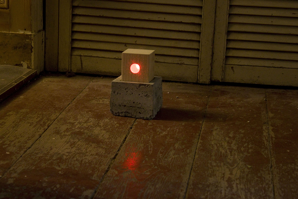 <p>2015<br />
Curatorial:<br />
Erzgebirgisches Laseratomkraftwerk<br />
mit Pigmentfenster</p>